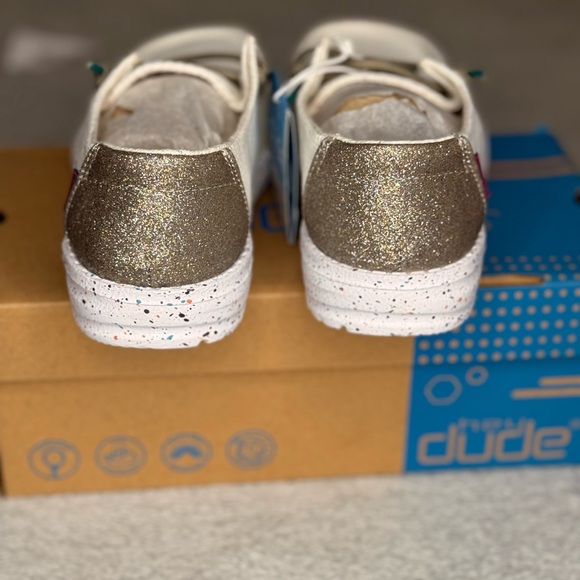 Hey Dude Wendy Youth “Disco White” – Size K13 – Brand New with Box! - Picture 4 of 10